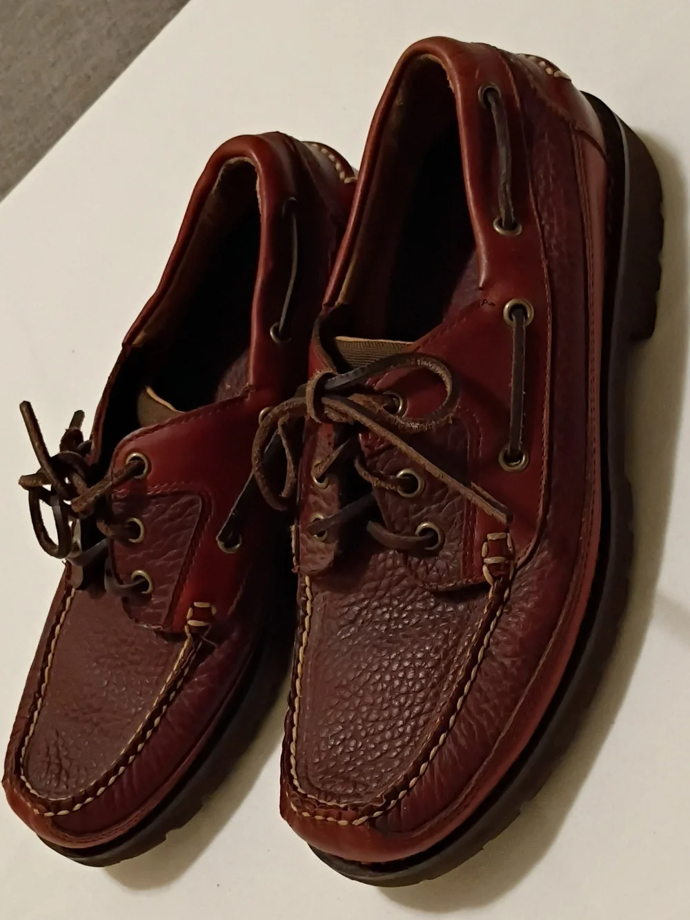 Men's Classic Moc Toe Boat Shoes in Deep Brown Leather